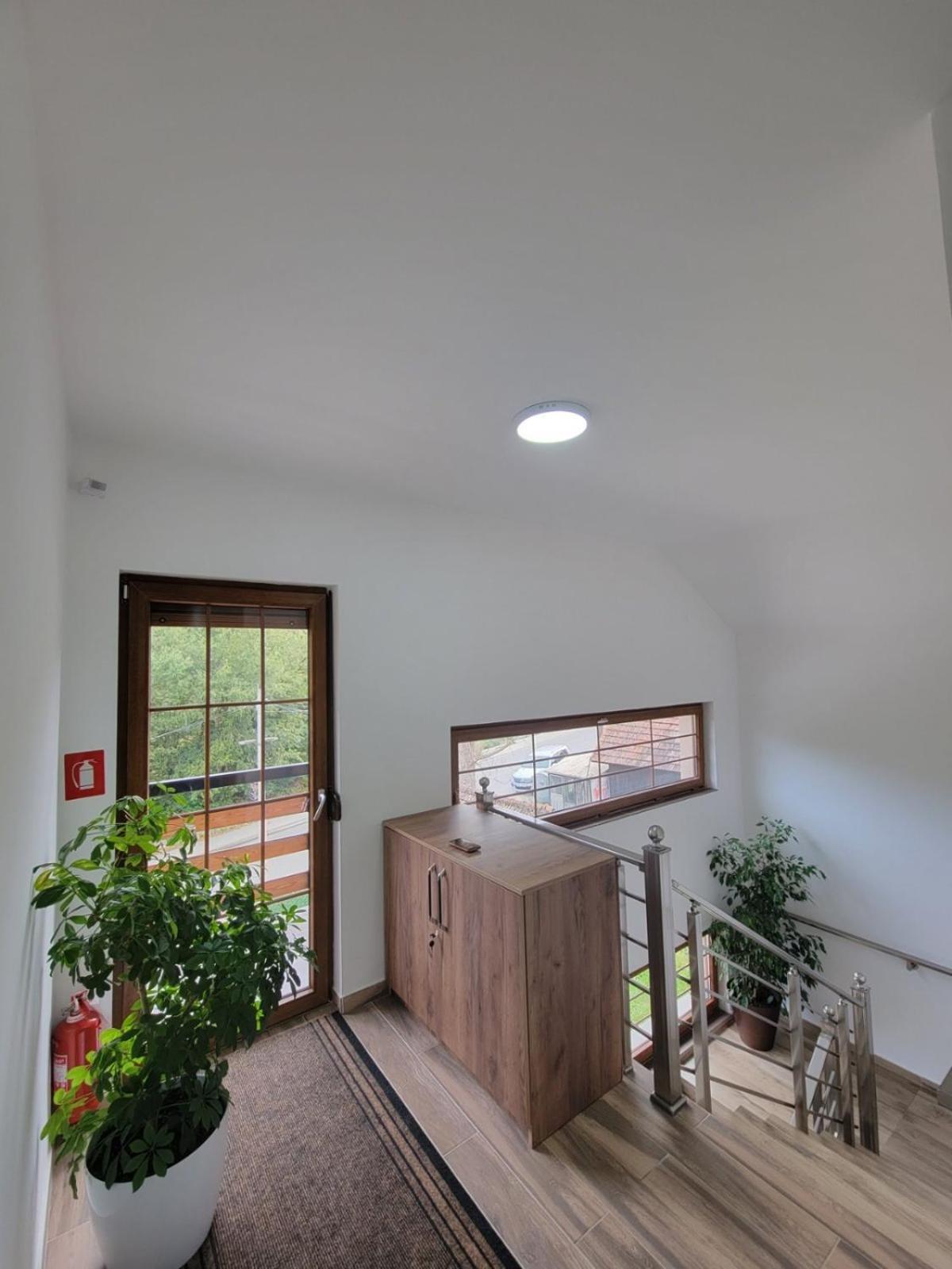 Eleon Motel Brezovice Εξωτερικό φωτογραφία